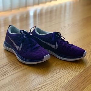 Women’s Nike Flyknit Lunar 1 Shoes | Purple | Size 6